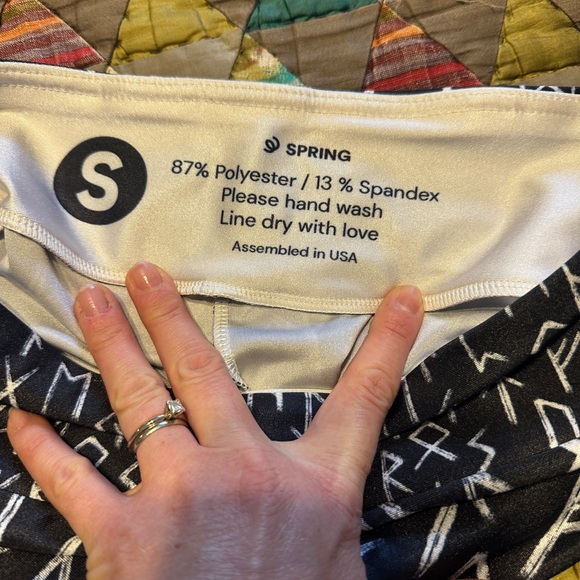 Spring Monochrome Rune Leggings - Picture 2 of 2